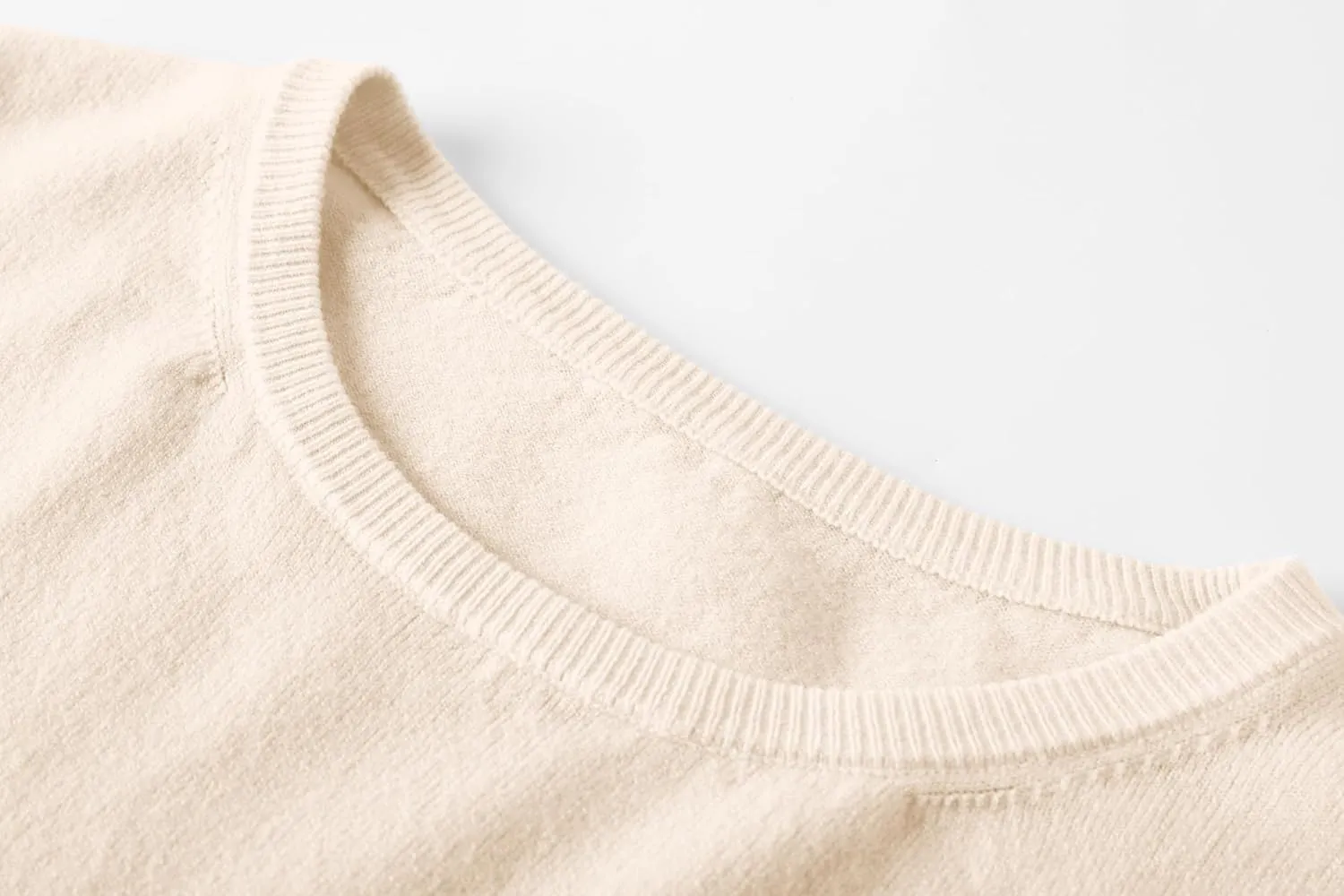 Betusline Women's Pullover Sweaters Soft TopsShort Sleeves Sweaters.