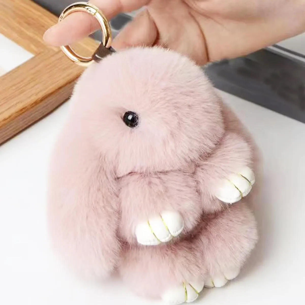 Bunny Keychain Soft Fluffy Rabbit Keychain Cute Colorful Rabbit Fur Pom Pom Key Rings for Women Pendant Accessories